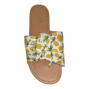 American Eagle, Pineapple Patterned Flat Sandals